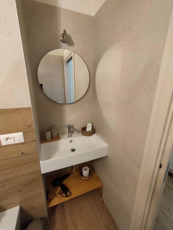Apartment 206 Cavour House *